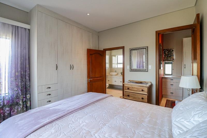 5 Bedroom Property for Sale in Num Num Cape Estate Western Cape